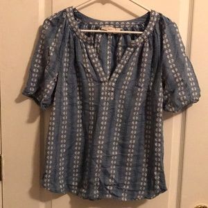 Blue and white detailed shirt